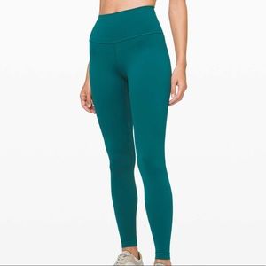 🍋 Lululemon Wunder Under Train